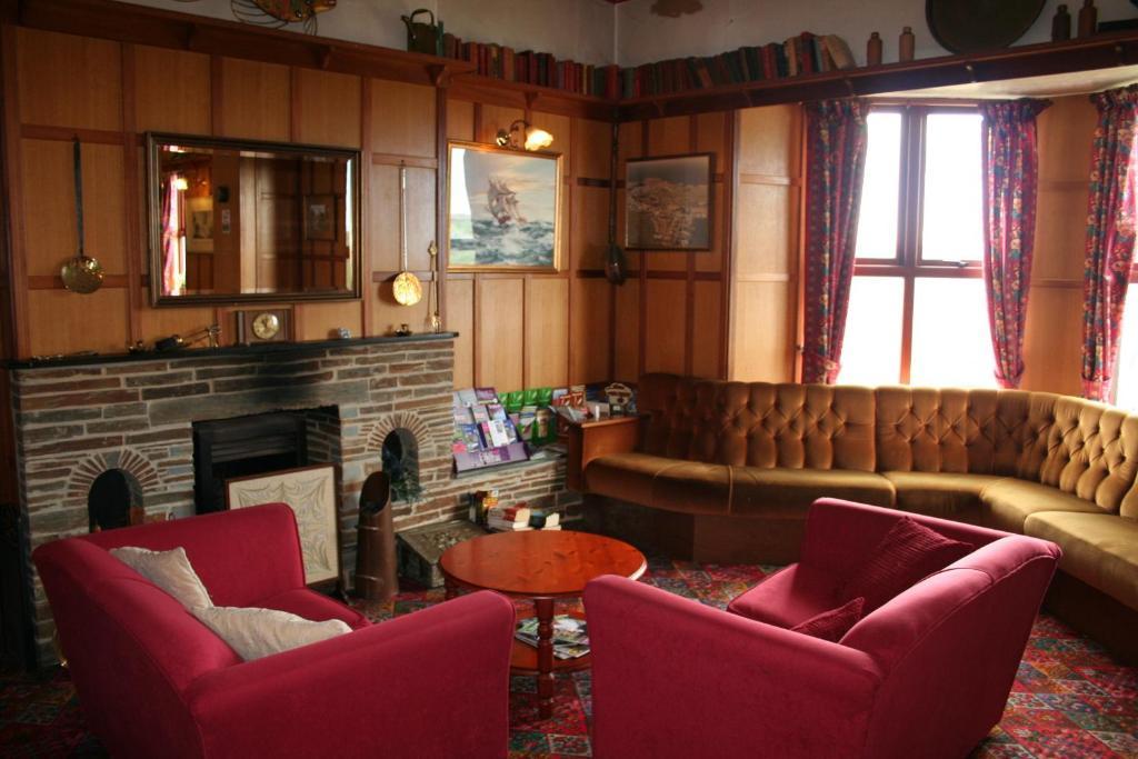 The Wootons Inn Tintagel Exterior photo